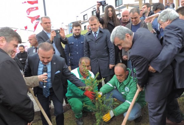 Türkiyənin İzmit şəhərində İlham Əliyev Parkının təməli qoyulub (FOTO)