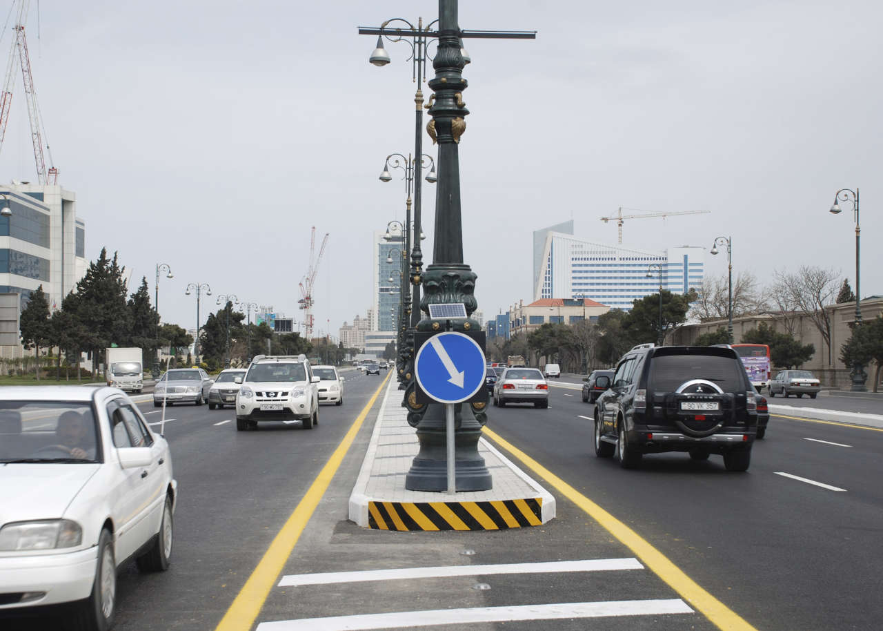 Heydər Əliyev prospektinin digər yan yolu da təmir ediləcək (FOTO)