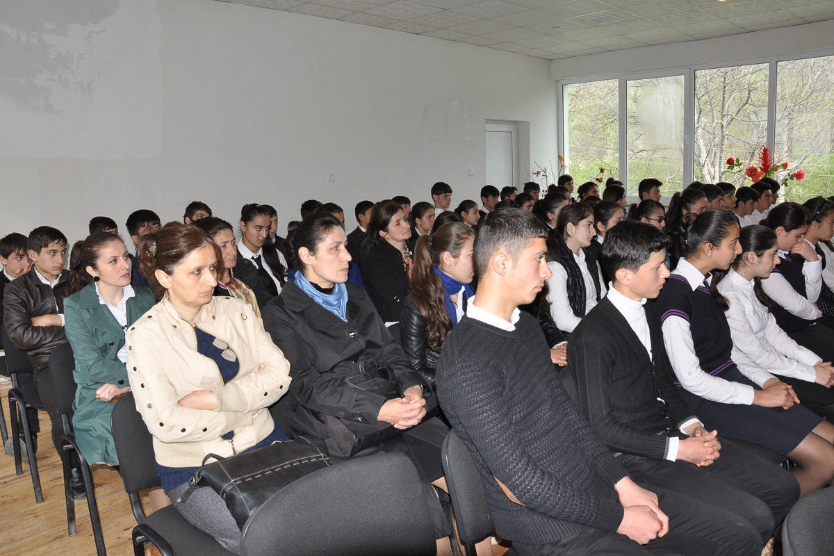 Zaqatalada dini tolerantlıq mövzusunda tədbir keçirilib (FOTO)