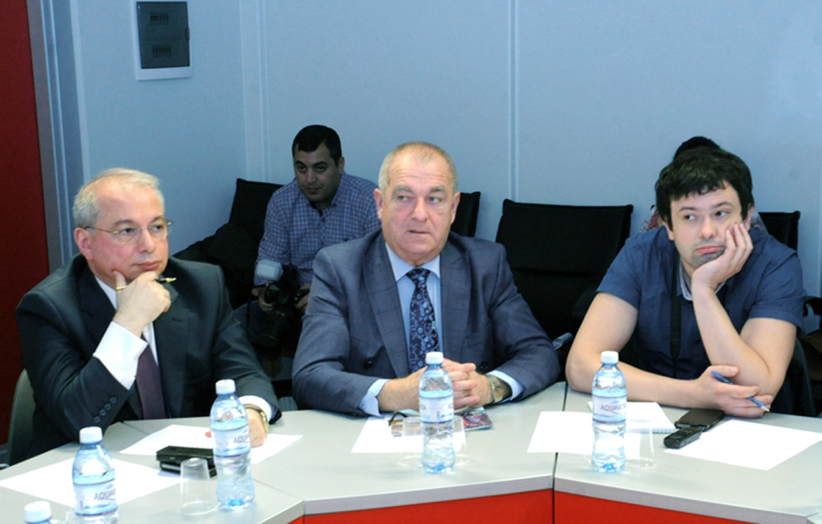 Bakıda Azərbaycan və Sverdlovsk vilayətinin KİV nümayəndələrinin görüşü olub (FOTO)