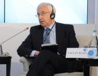 Vatslav Klaus: Rusiyaya şans verilməlidir