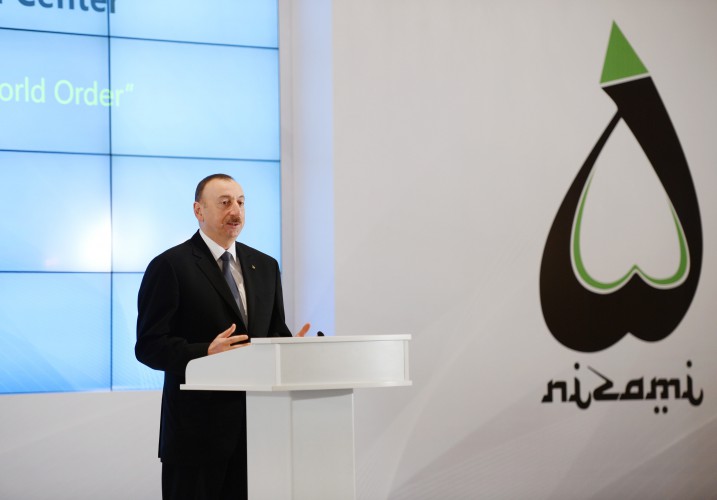İlham Əliyev: Təhsil Azərbaycan üçün ən prioritet məsələlərdən biridir