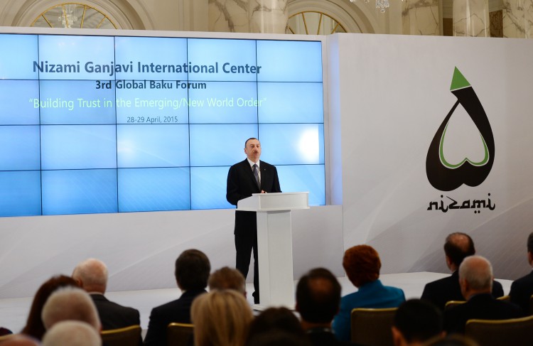 İlham Əliyev: III Qlobal Açıq Cəmiyyətlər Forumu vacib məsələlərin həlli üçün unikal imkandır (FOTO) (ƏLAVƏ OLUNUB)