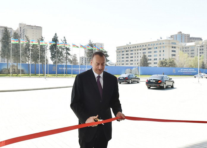Prezident İlham Əliyev və xanımı Bakı Konqres Mərkəzinin açılışında iştirak ediblər (FOTO)
