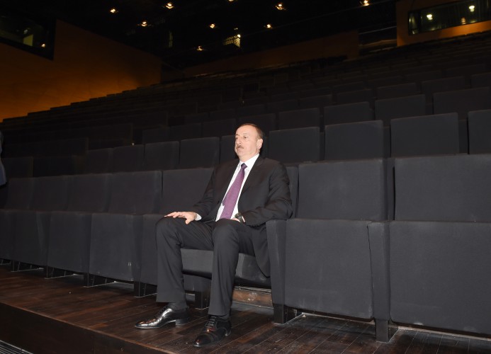 Prezident İlham Əliyev və xanımı Bakı Konqres Mərkəzinin açılışında iştirak ediblər (FOTO)