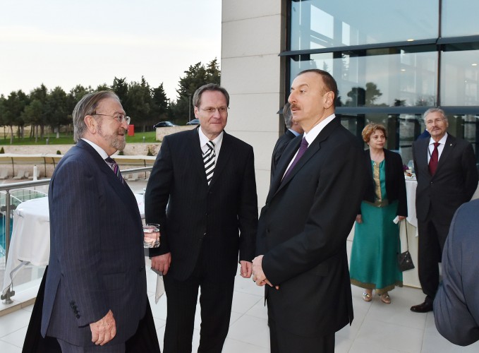Prezident İlham Əliyevin adından III Qlobal Bakı Forumunun iştirakçılarının şərəfinə ziyafət verilib (FOTO)