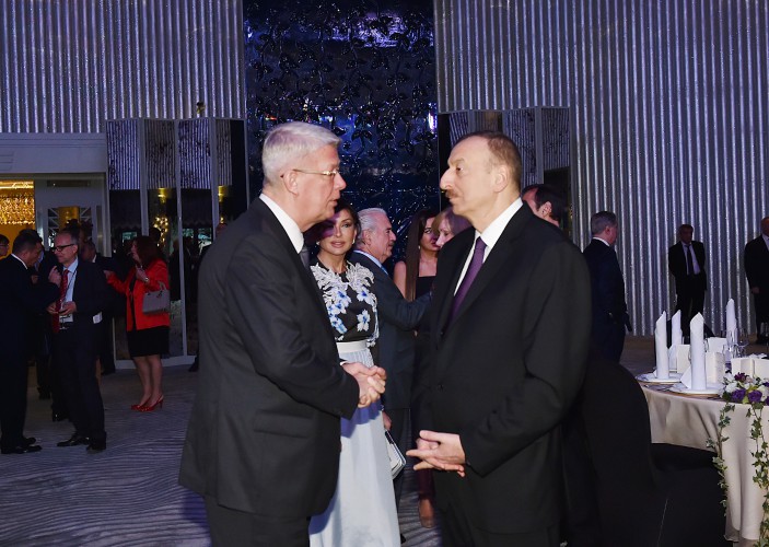 Prezident İlham Əliyevin adından III Qlobal Bakı Forumunun iştirakçılarının şərəfinə ziyafət verilib (FOTO)