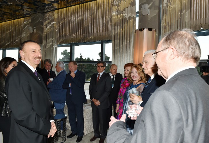 Prezident İlham Əliyevin adından III Qlobal Bakı Forumunun iştirakçılarının şərəfinə ziyafət verilib (FOTO)