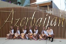 Azərbaycanın da milli pavilyonla təmsil olunduğu "Milan Expo 2015" beynəlxalq sərgisi açılıb (FOTO)