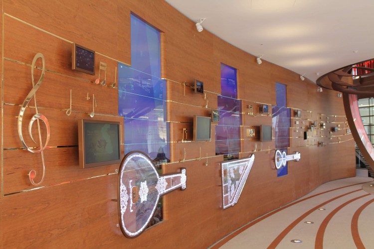 Azərbaycanın da milli pavilyonla təmsil olunduğu "Milan Expo 2015" beynəlxalq sərgisi açılıb (FOTO)