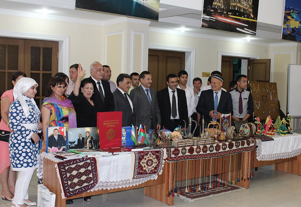 Daşkənd İslam Universitetində Azərbaycan mədəniyyəti təqdim olunub (FOTO)
