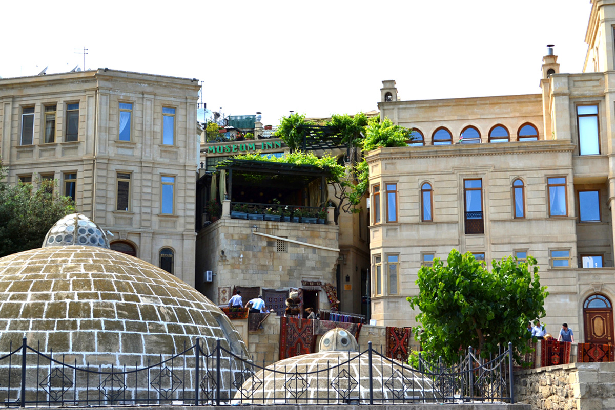 I Avropa Oyunlarına gələcək turistlər üçün: canlı tarix İçərişəhər (FOTO)
