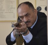 Jurnalistlər arasında ən yaxşı güllə atıcıları kimdir?