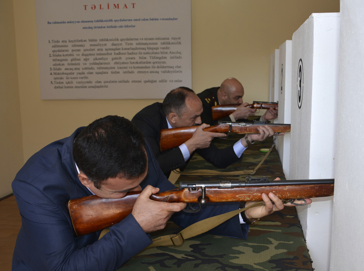 Jurnalistlər arasında ən yaxşı güllə atıcıları kimdir?