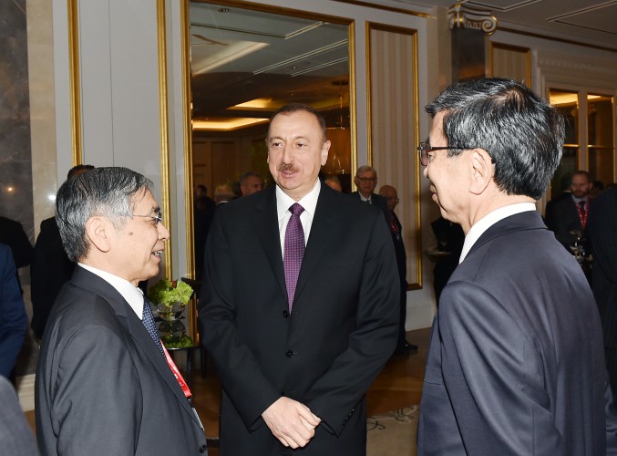 Prezident İlham Əliyev: AİB-in Azərbaycana ayırdığı vəsait xalqımız və ölkə iqtisadiyyatı üçün faydalı olacaq (ƏLAVƏ OLUNUB 2) (FOTO)