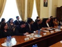 Azərbaycanın neft sənayesi tarixi və yeni neft strategiyası haqqında fransız dilində kitab nəşr olunub (FOTO)