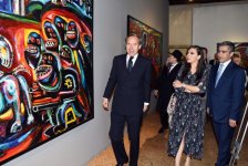 Leyla Əliyeva 56-cı “Venesiya Biennalesi” çərçivəsində Azərbaycan pavilyonunda iki sərginin açılışında iştirak edib (FOTO)