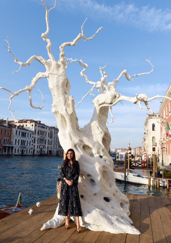 Leyla Əliyeva 56-cı “Venesiya Biennalesi” çərçivəsində Azərbaycan pavilyonunda iki sərginin açılışında iştirak edib (FOTO)