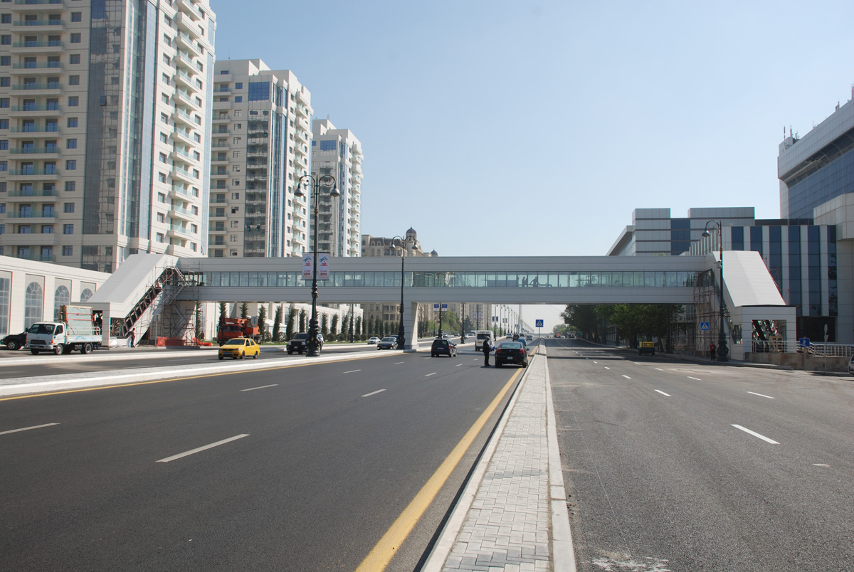 Bakıda Heydər Əliyev prospektinin yan yolu sabah açılacaq (FOTO)