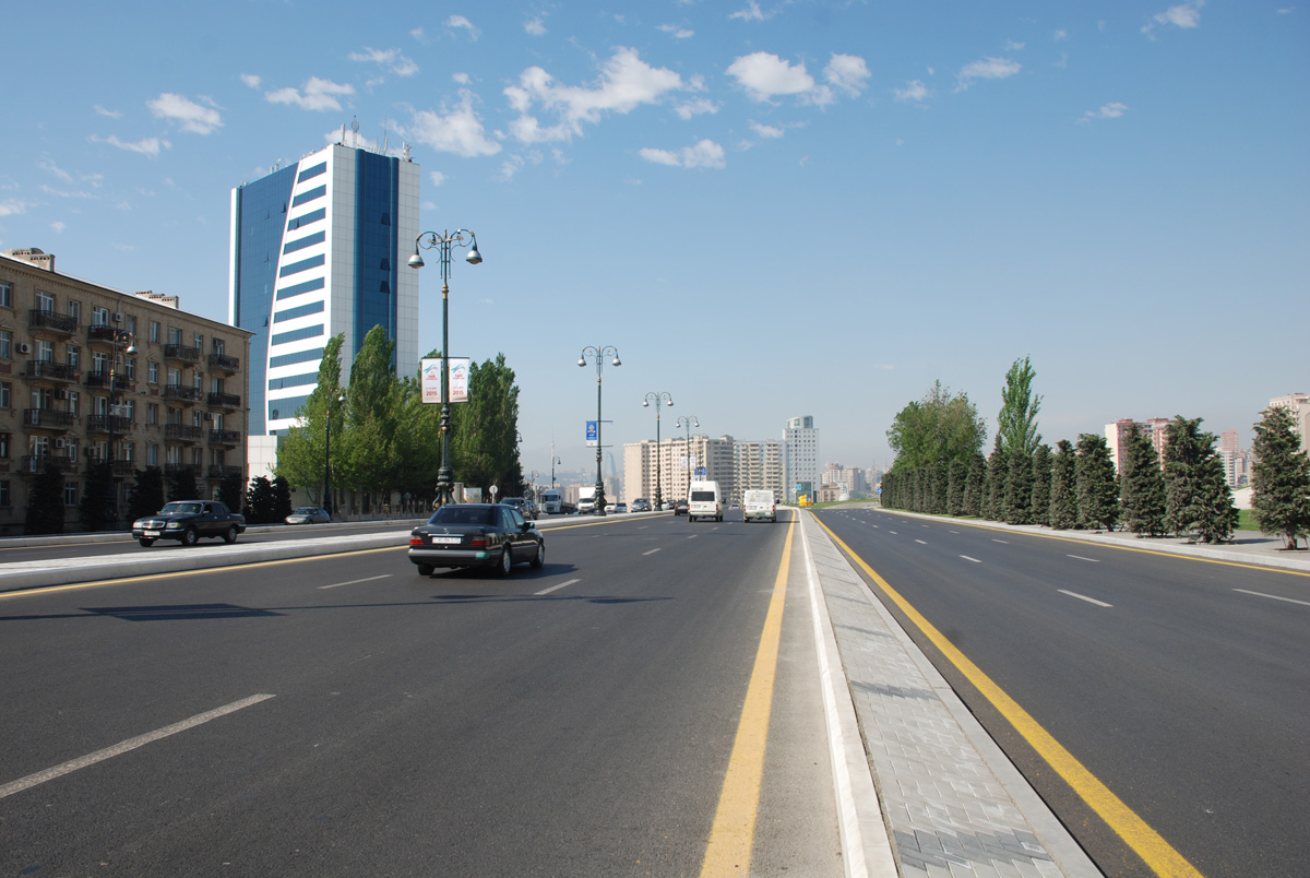 Bakıda Heydər Əliyev prospektinin yan yolu sabah açılacaq (FOTO)