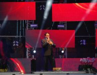 Milli Parkda möhtəşəm atəşfəşanlıq olub (FOTO)
