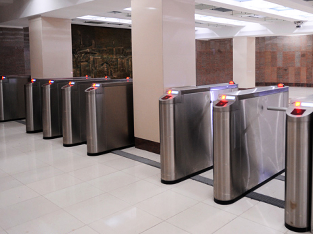 Bakı metrosundakı xəzinədar xanımların aqibəti necə olacaq?