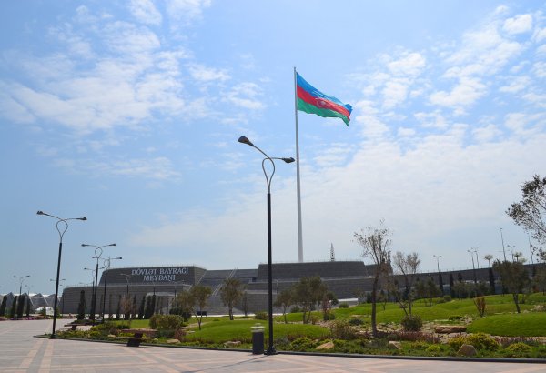 Bruklin meriyası Azərbaycanla əməkdaşlıq imkanlarını nəzərdən keçirir