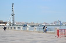 Turistlərin zövq alacağı məkan: Bakı buxtası, dəniz gəzintisi (FOTO)