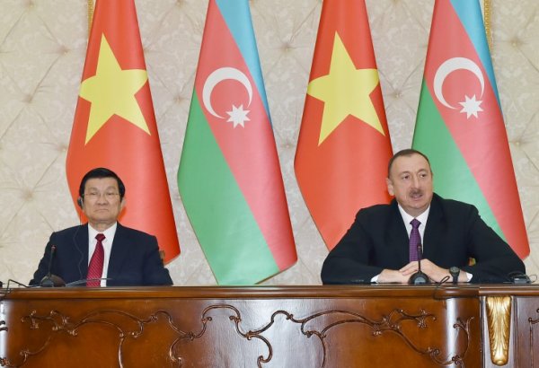 İlham Əliyev və Çıonq Tan Şanq mətbuata birgə bəyanatlarla çıxış ediblər (FOTO)