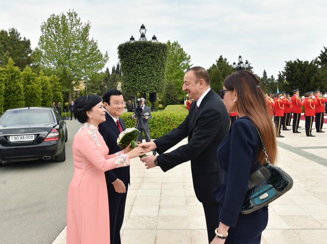 Vyetnam Prezidenti Çıonq Tan Şanqın rəsmi qarşılanma mərasimi olub (FOTO)