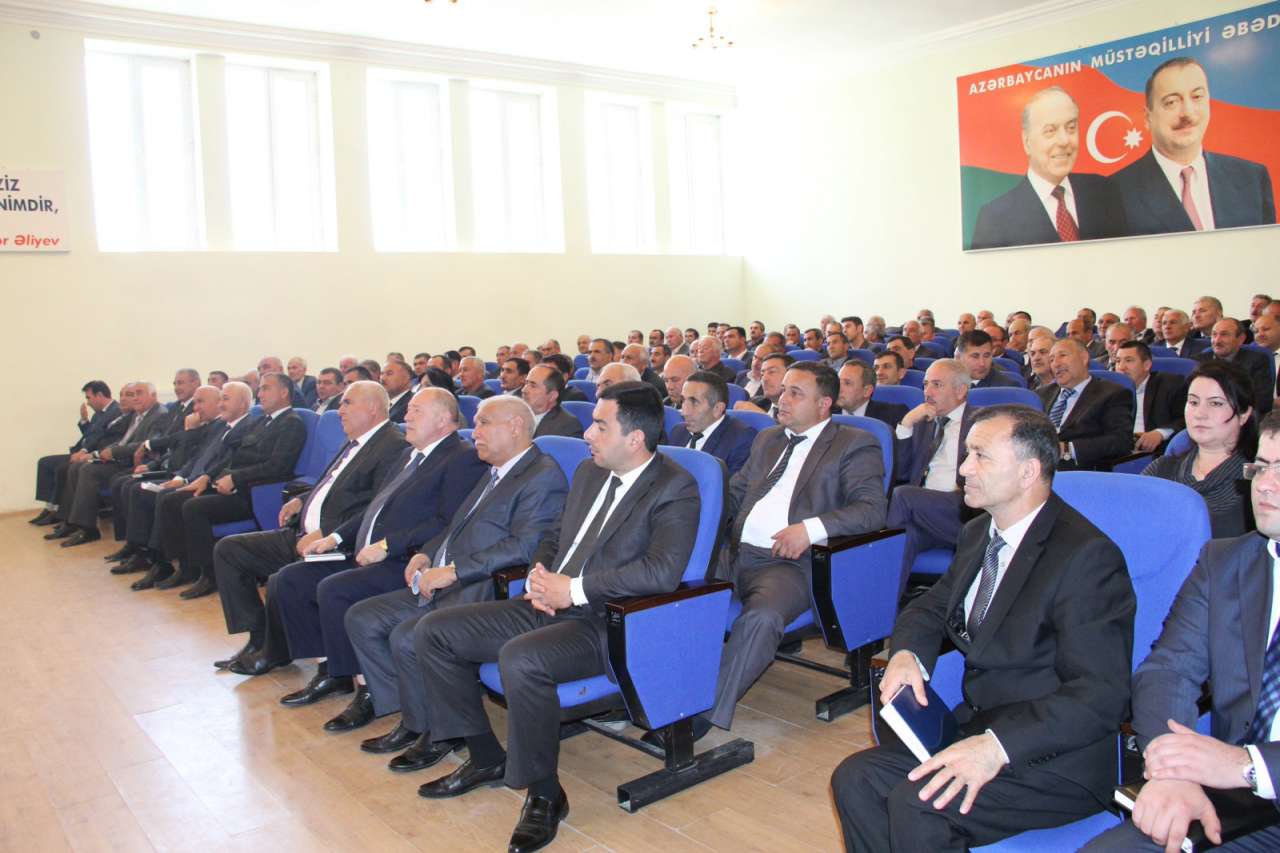 Bilik Fondu Saatlıda görüşlər keçirdi (FOTO)