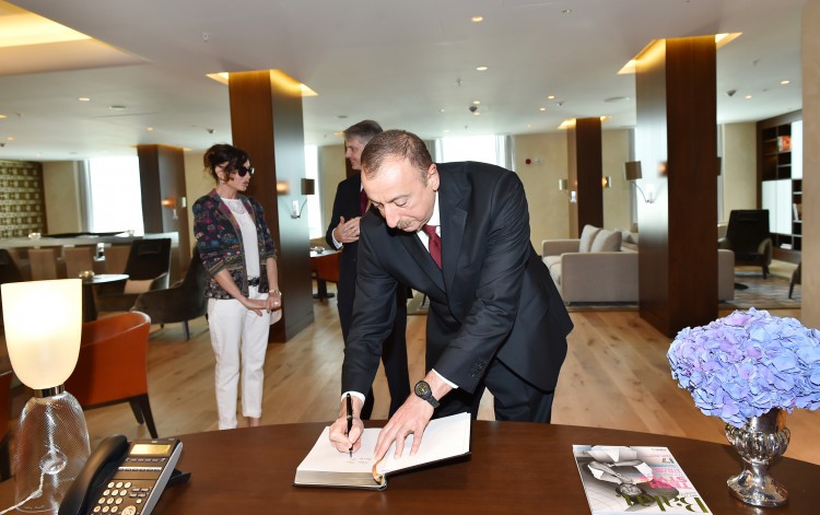 Prezident İlham Əliyev: Bu gün dünya miqyasında Bakı bulvarı kimi ikinci gözəl bulvar yoxdur (FOTO)