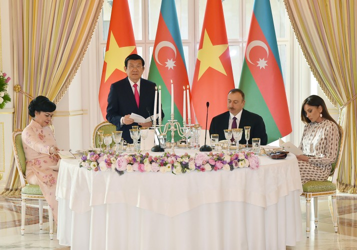 Prezident İlham Əliyev: Qəti mövqeyimiz bundan ibarətdir ki, Dağlıq Qarabağ münaqişəsi ancaq Azərbaycanın ərazi bütövlüyü çərçivəsində həll olunmalıdır
