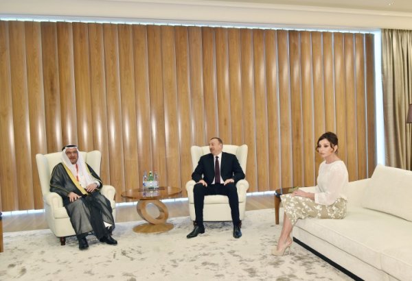 Prezident İlham Əliyev və xanımı İslam Əməkdaşlıq Təşkilatının baş katibi ilə görüşüblər
