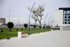Bakı-2015: Yeni Ağ Şəhər bulvarında gəzinti (FOTO)