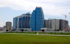 Bakı-2015: Yeni Ağ Şəhər bulvarında gəzinti (FOTO)