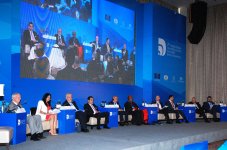 Bakıda müştərək rifah halının yüksəldilməsində dini liderlərin rolu müzakirə olunub (FOTO)