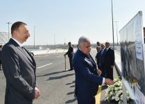 Prezident İlham Əliyev Bakı Olimpiya Stadionu ətrafında inşa olunan yol-nəqliyyat infrastrukturunun açılışında iştirak edib  (FOTO)