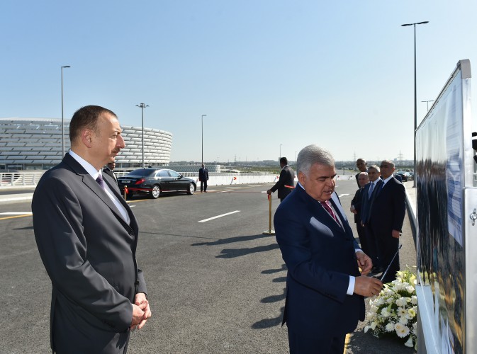 Prezident İlham Əliyev Bakı Olimpiya Stadionu ətrafında inşa olunan yol-nəqliyyat infrastrukturunun açılışında iştirak edib  (FOTO)