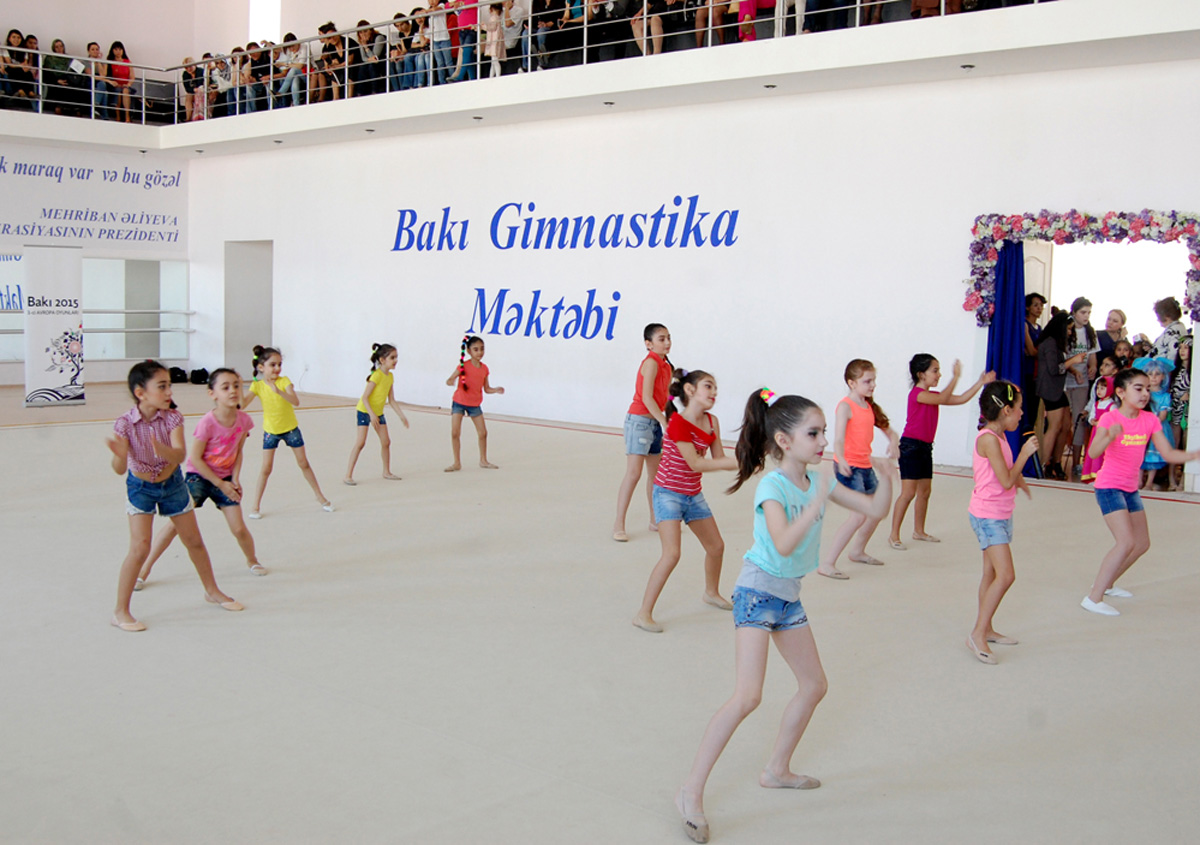 Bədii gimnastika üzrə festival yarışları keçirilib (FOTO)