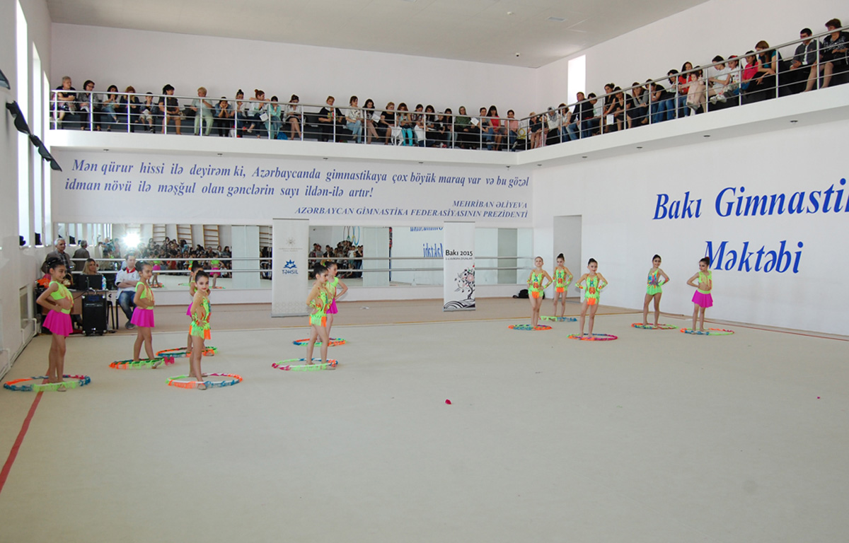 Bədii gimnastika üzrə festival yarışları keçirilib (FOTO)