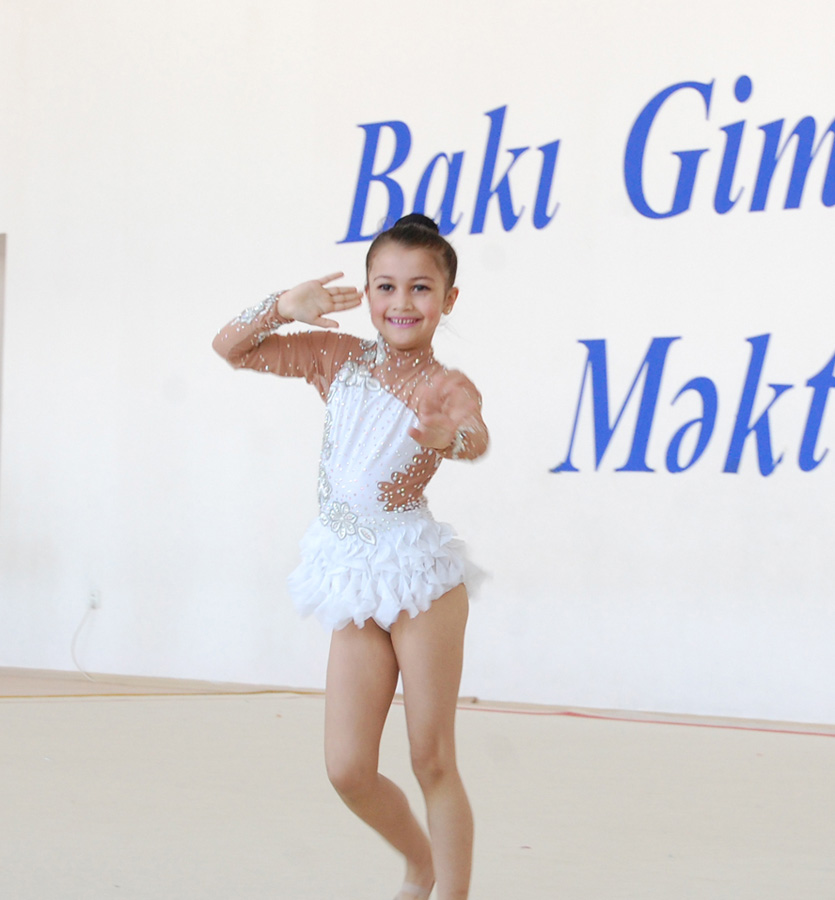 Bədii gimnastika üzrə festival yarışları keçirilib (FOTO)