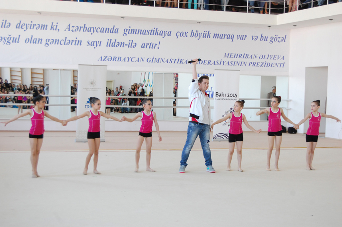 Bədii gimnastika üzrə festival yarışları keçirilib (FOTO)