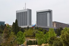 Bakı-2015: Dağüstü parkdan paytaxta açılan gözəl mənzərə (FOTO)