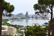 Bakı-2015: Dağüstü parkdan paytaxta açılan gözəl mənzərə (FOTO-2)