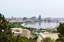 Bakı-2015: Dağüstü parkdan paytaxta açılan gözəl mənzərə (FOTO-2)