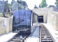 Bakı funikulyoru turistlərini gözləyir (FOTO)