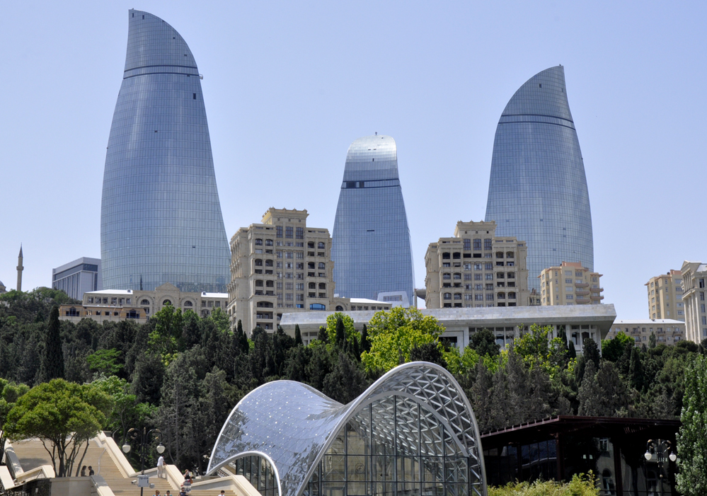Bakı funikulyoru turistlərini gözləyir (FOTO)