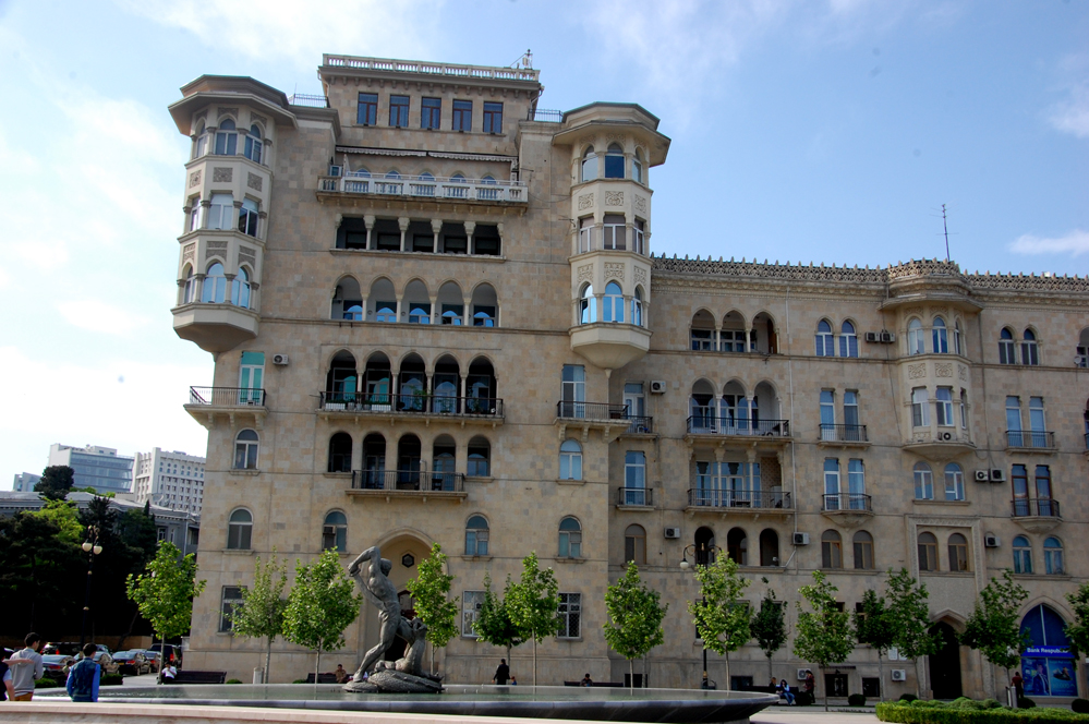 Bakı funikulyoru turistlərini gözləyir (FOTO)