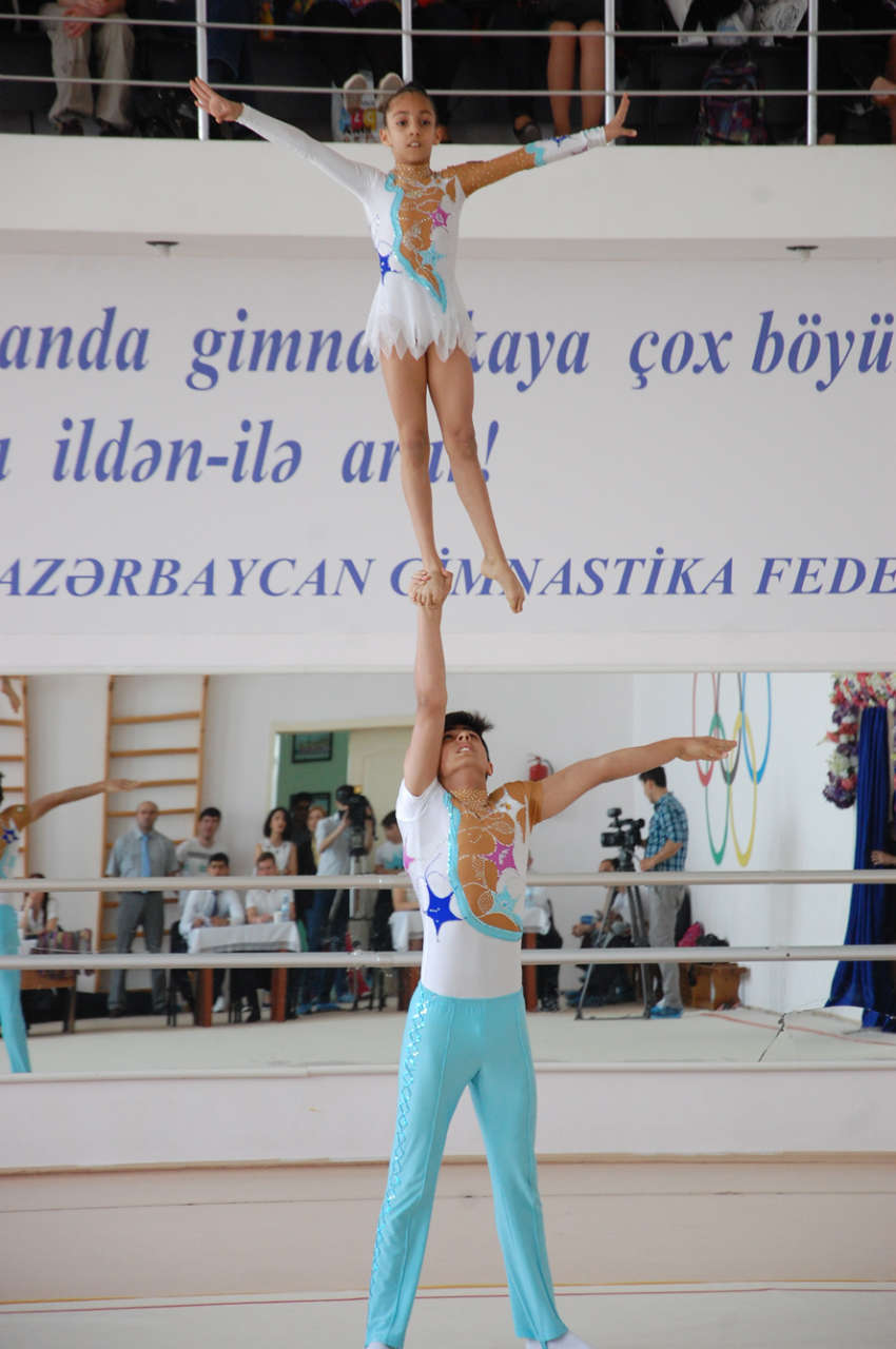 Bakı Gimnastika Məktəbində akrobatika gimnastikası üzrə yarışlar keçirilib (FOTO)